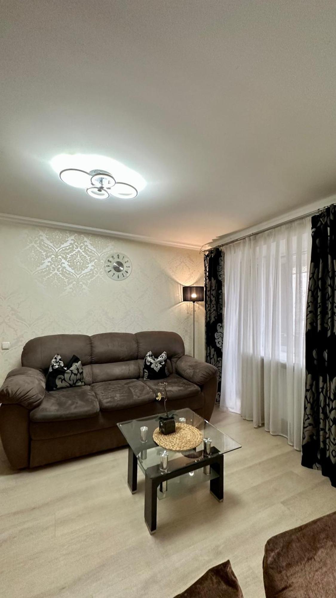 Apartment On Nauki Avenue 102 Dnipro Exterior foto